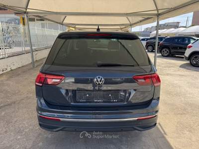 Volkswagen Tiguan DSG ELEGANCE - MY22 Grigio usata Qualiano