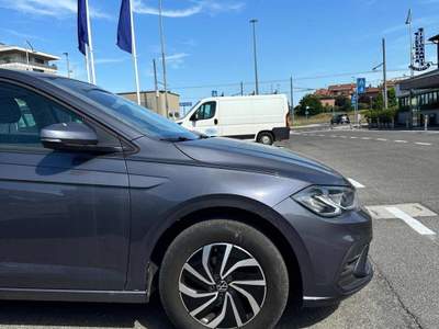 Volkswagen Polo 1.0 TSI DSG Life Grigio usata San Lazzaro di Savena