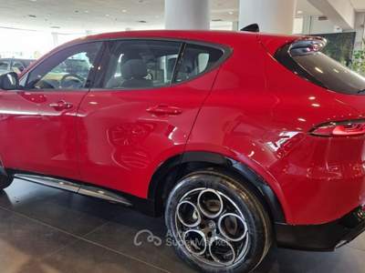 Alfa Romeo Tonale 1.5 160 CV MHEV TCT7 Sprint Rosso usata Modena