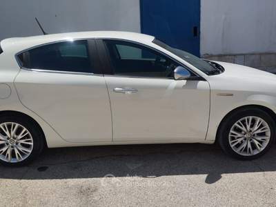 Alfa Romeo Giulietta Progression Bianco usata Modugno