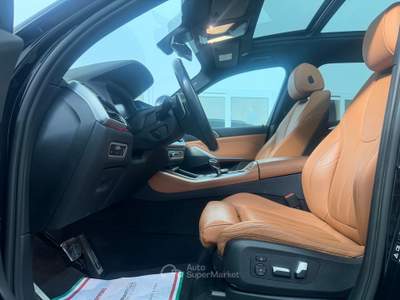 BMW X5 M xDrive30d 48V Msport Nero usata Poviglio