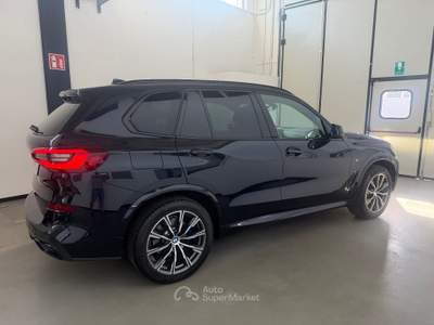 BMW X5 M xDrive30d 48V Msport Nero usata Poviglio