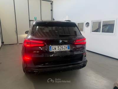 BMW X5 M xDrive30d 48V Msport Nero usata Poviglio