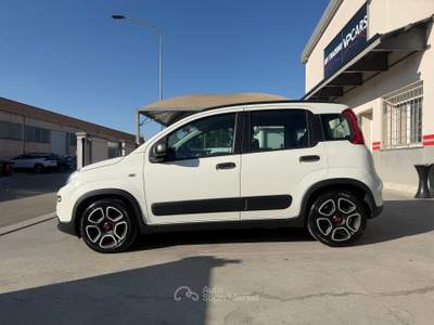 Fiat Panda FireFly S&S Hybrid City Cross Bianco usata Poviglio