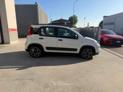 Fiat Panda FireFly S&S Hybrid City Cross Bianco usata Poviglio