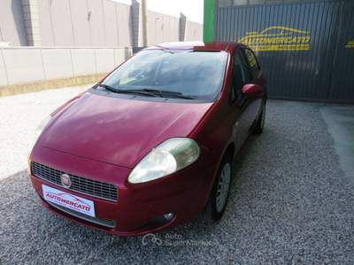 Fiat Grande Punto 1.4 5 porte Dynamic Natural Power Rosso usata Badia Pol. Via Ca'Mignola Nuo.1230