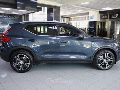 Volvo XC40 Recharge Plug-in Hybrid Inscription auto Blu/Azzurro usata Modica