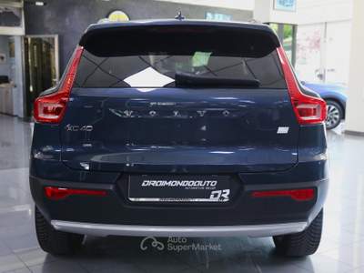 Volvo XC40 Recharge Plug-in Hybrid Inscription auto Blu/Azzurro usata Modica