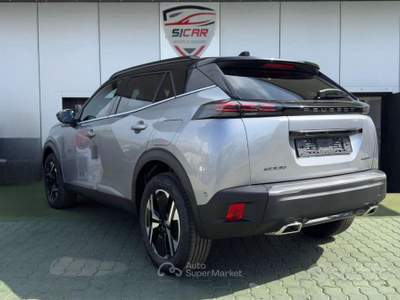 Peugeot 2008 Hybrid 136 e-DCS6 GT usata Napoli