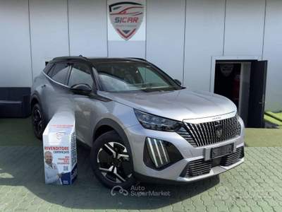 Peugeot 2008 Hybrid 136 e-DCS6 GT usata Napoli