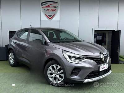 Renault Captur TCE 90 CV INTENS usata Napoli