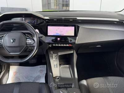 Peugeot 308 S&S EAT8 SW Allure Pack usata Napoli