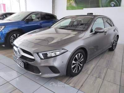 Mercedes-Benz Classe A  - a 180 d automatic business extra Grigio usata LEGNANO