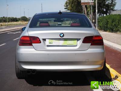 BMW Serie 3 325i i cat Coupé Futura  Argento usata Bari