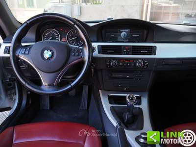 BMW Serie 3 325i i cat Coupé Futura  Argento usata Bari