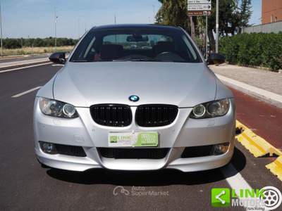 BMW Serie 3 325i i cat Coupé Futura  Argento usata Bari