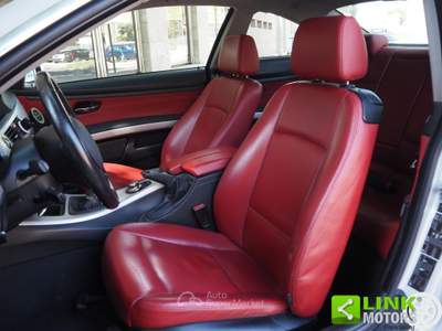 BMW Serie 3 325i i cat Coupé Futura  Argento usata Bari