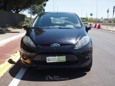 Ford Fiesta  1.2 82 CV 5 porte Titanium Nero usata Bari