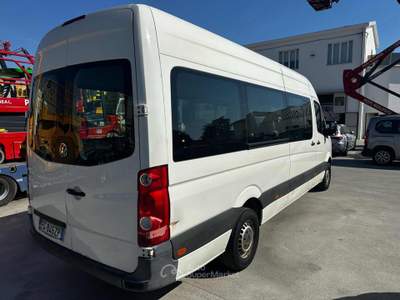 Volkswagen Crafter 35 2.5 TDI 136CV PL-TA Kombi Bianco usata CASTENASO