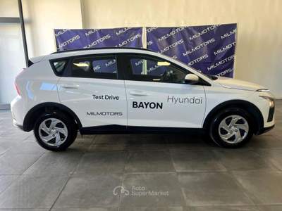 Hyundai Bayon 1.0 T-GDI MT XTech Bianco usata Messina