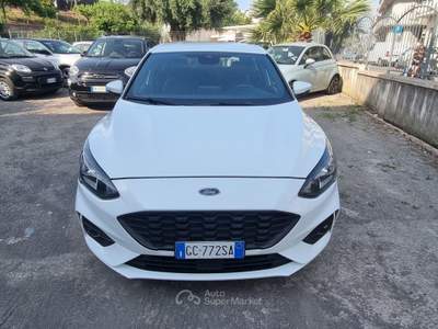 Ford Focus 1.0 EcoBoost Hybrid 125 CV 5p. ST-Line Bianco usata Gragnano