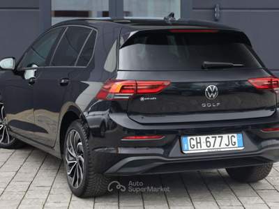 Volkswagen Golf 2.0 TDI 115 CV PREZZO NETTO SCR Life Nero usata Caorso