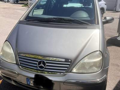 Mercedes-Benz Classe A vendo Argento usata Trento
