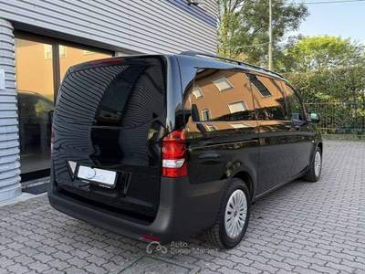 Mercedes-Benz Vito 2.0 116 CDI Tourer Long 9 POSTI TELECAMERA PELLE Nero usata Monza