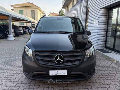 Mercedes-Benz Vito 2.0 116 CDI Tourer Long 9 POSTI TELECAMERA PELLE Nero usata Monza