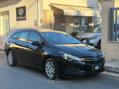 Opel Astra 1.6 CDTI Sportour Cosmo Nero usata San Michele Salentino