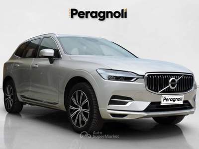 Volvo XC60 B4 (d) AWD Geartronic Inscription Beige usata Firenze