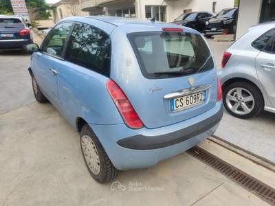 Lancia Ypsilon 1.3 Multijet 16V Oro Blu/Azzurro usata Cappelle sul Tavo
