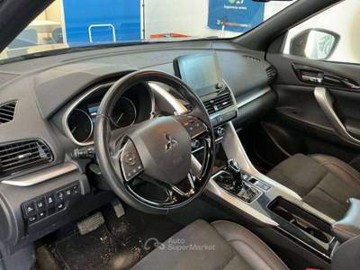 Mitsubishi Eclipse Cross 2.4 phev Instyle 4wd Nero usata Milano