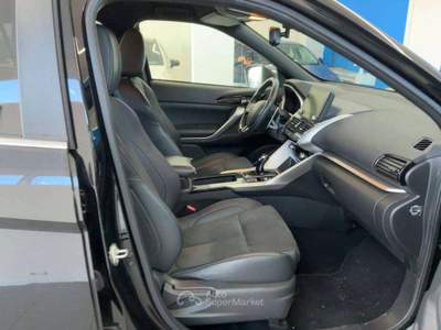 Mitsubishi Eclipse Cross 2.4 phev Instyle 4wd Nero usata Milano