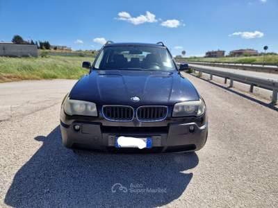 BMW X3 2.0d cat Futura Nero usata Gravina in Puglia