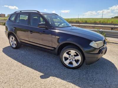 BMW X3 2.0d cat Futura Nero usata Gravina in Puglia