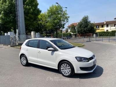 Volkswagen Polo 5p 1.2 Comfortline 70cv NEOPATENTATI Bianco usata Treviglio