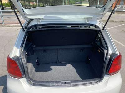 Volkswagen Polo 5p 1.2 Comfortline 70cv NEOPATENTATI Bianco usata Treviglio