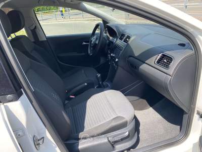 Volkswagen Polo 5p 1.2 Comfortline 70cv NEOPATENTATI Bianco usata Treviglio
