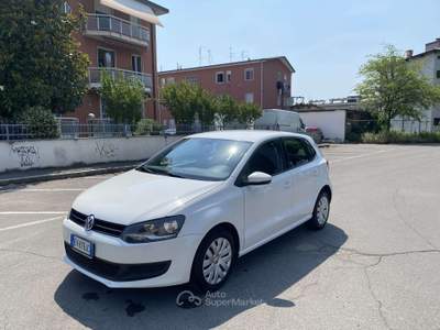 Volkswagen Polo 5p 1.2 Comfortline 70cv NEOPATENTATI Bianco usata Treviglio