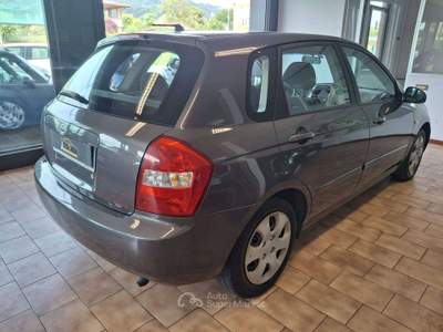 Kia Cerato 1.5 crdi 16v*NEOPATENTATI Grigio usata Carvico