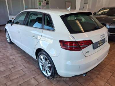 Audi A3 Sportback 1.6 tdi Business *NEOPATENTATI Bianco usata Carvico