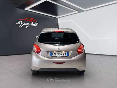 Peugeot 208 5p 1.2 puretech (vti) 12v Active usata Vercelli