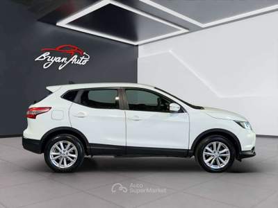 Nissan Qashqai 1.5 dci Tekna 110cv usata Vercelli