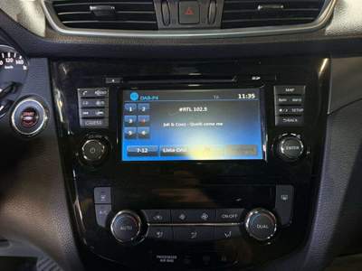 Nissan Qashqai 1.6 dci N-Connecta 2wd 130cv xtronic usata Vercelli