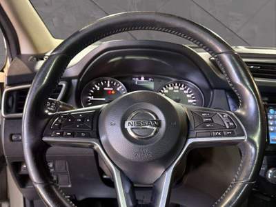 Nissan Qashqai 1.6 dci N-Connecta 2wd 130cv xtronic usata Vercelli