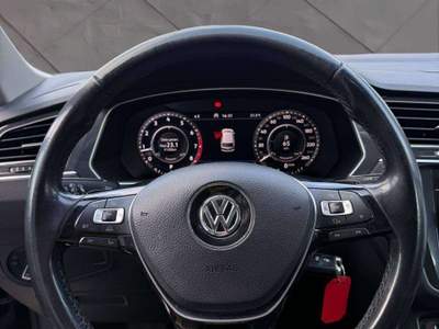 Volkswagen Tiguan 1.4 tsi Executive 150cv dsg usata Vercelli