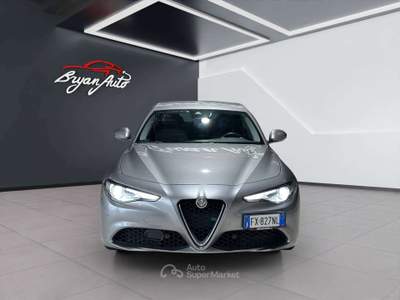 Alfa Romeo Giulia 2.2 t Sport Tech 160cv AT8 usata Vercelli