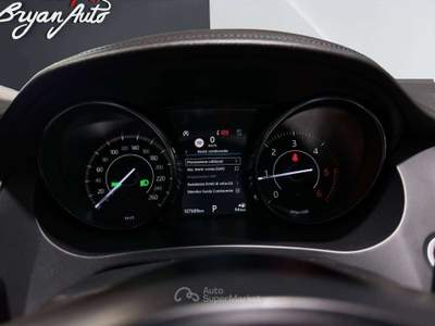 Jaguar E-Pace 2.0d i4 S awd 180cv auto usata Vercelli