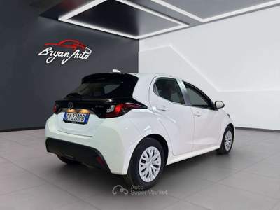 Toyota Yaris 1.5h Active e-cvt *PROMO* IVA ESPOSTA usata Vercelli